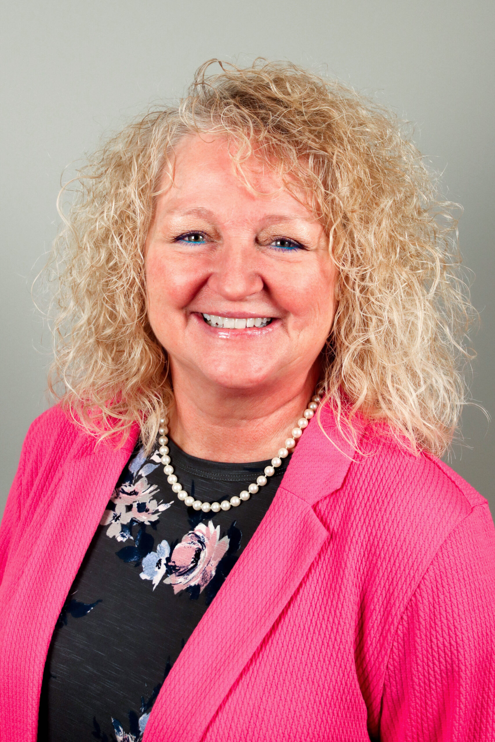 Treasurer, Melissa Mentzer-Henninge